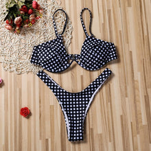 Tải hình ảnh vào trình xem Thư viện,Bikini Set Nữ Kẻ Caro 2025 Mới Đẩy Lên Ruffle Bơi Có Đệm
